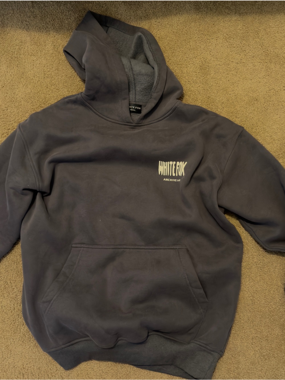WHITE FOX HOODIE